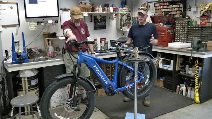 Top 8 Essential Features an Electric Bike Shop Near You Should Have