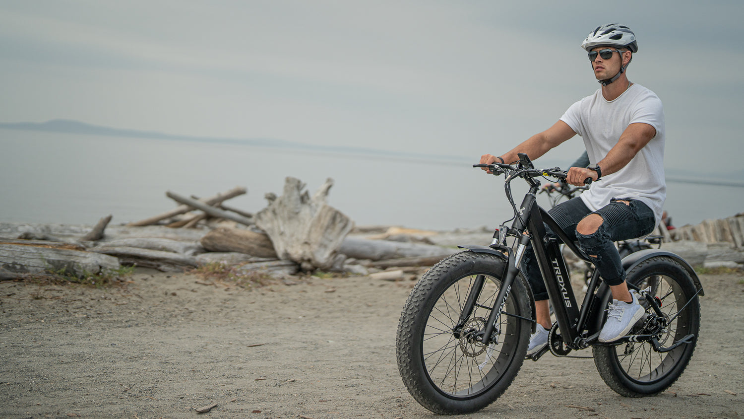 Exploring E-Bike Speed Limits: Safety, Regulations, and Implications