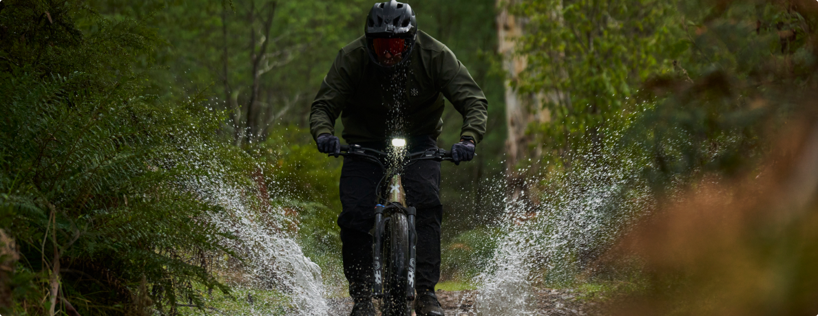 Adventure-E-Bikes